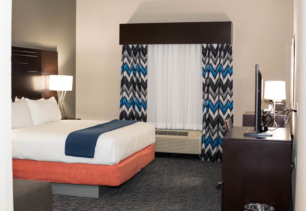 holiday inn express and suites oklahoma city southeast by ihg