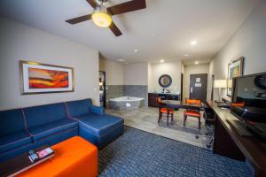 holiday inn express and suites oklahoma city southeast by ihg