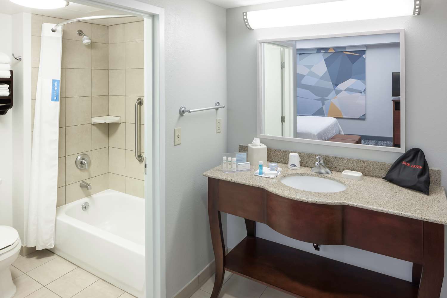 hampton inn and suites oklahoma city bricktown