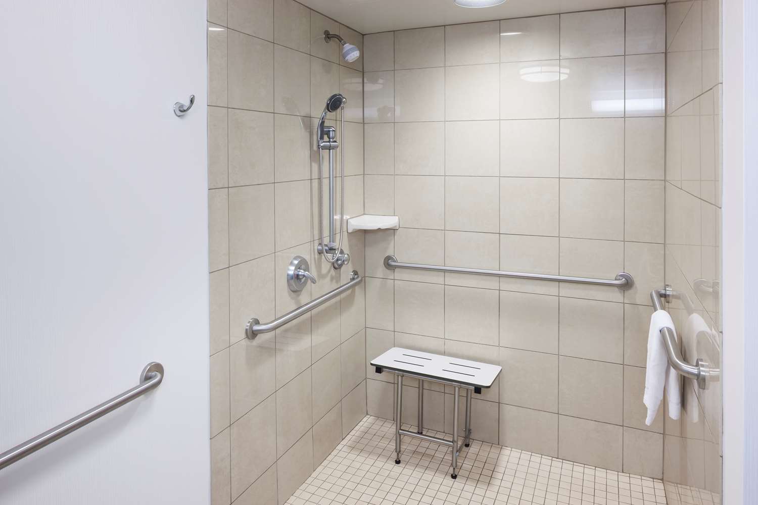 hampton inn and suites oklahoma city bricktown