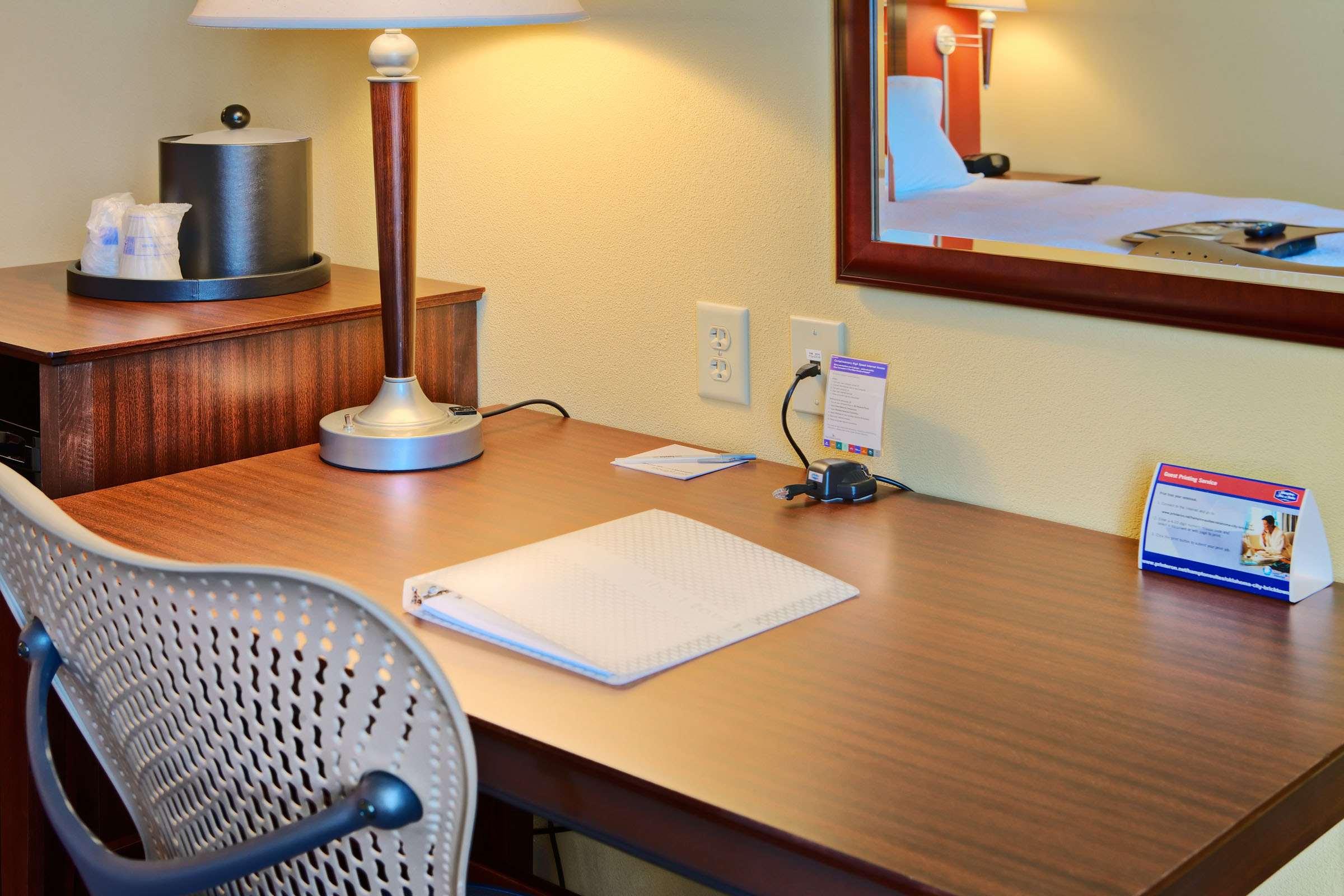 hampton inn and suites oklahoma city bricktown