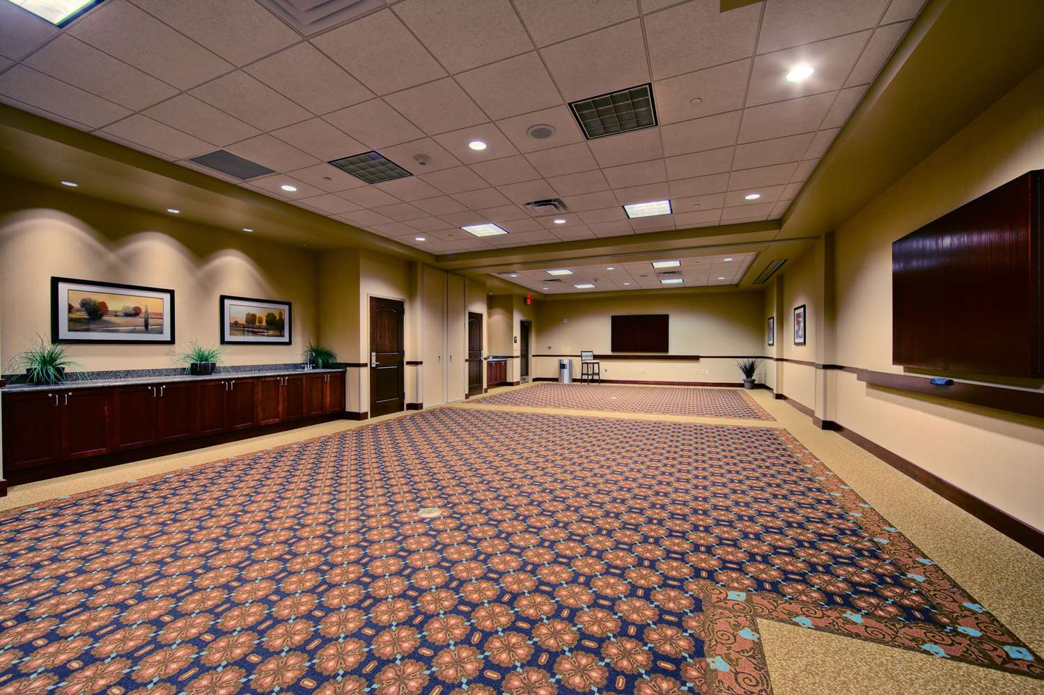hampton inn and suites oklahoma city bricktown