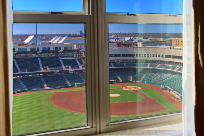 hampton inn and suites oklahoma city bricktown