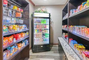 la quinta inn and suites oklahoma city moore