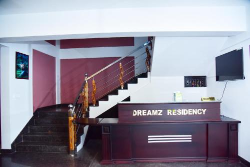 Dreamz Residency,Sree Eight - Manthara Road, Press Mukku, Edava,3 star