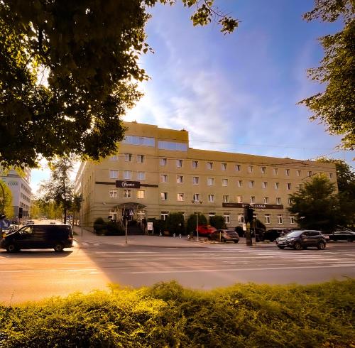 warminski hotel and conference