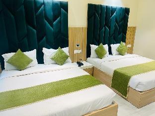 Hotel Global Inn,Near Golden Temple,3 star