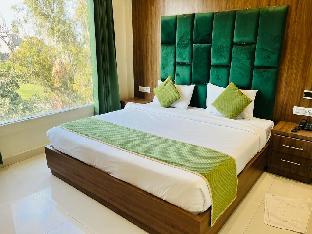 Hotel Global Inn,Near Golden Temple,3 star