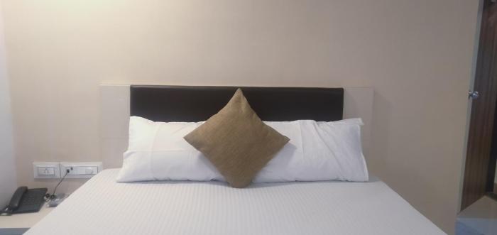 hotel success residency