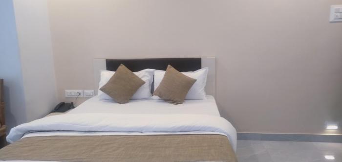 hotel success residency