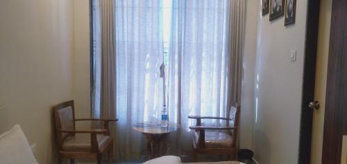 hotel success residency