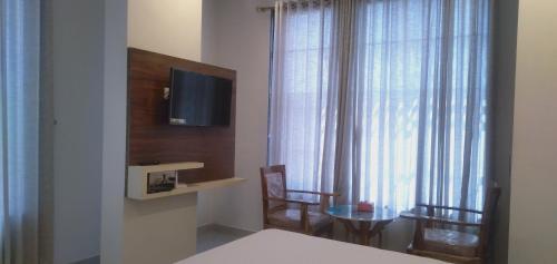 hotel success residency