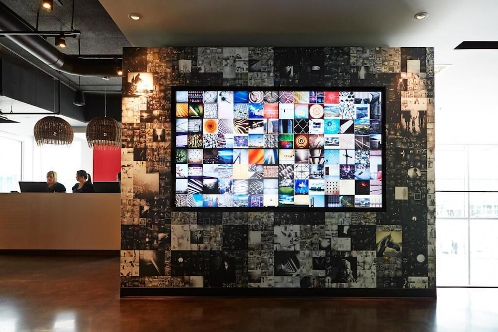 Alt Hotel Halifax Airport,Fall River>>Enfield,3 star