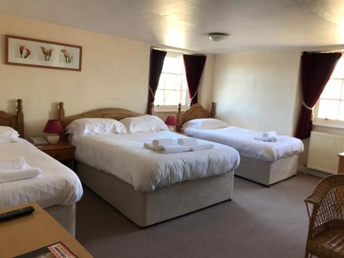 white hart hotel