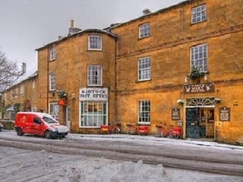 white hart hotel