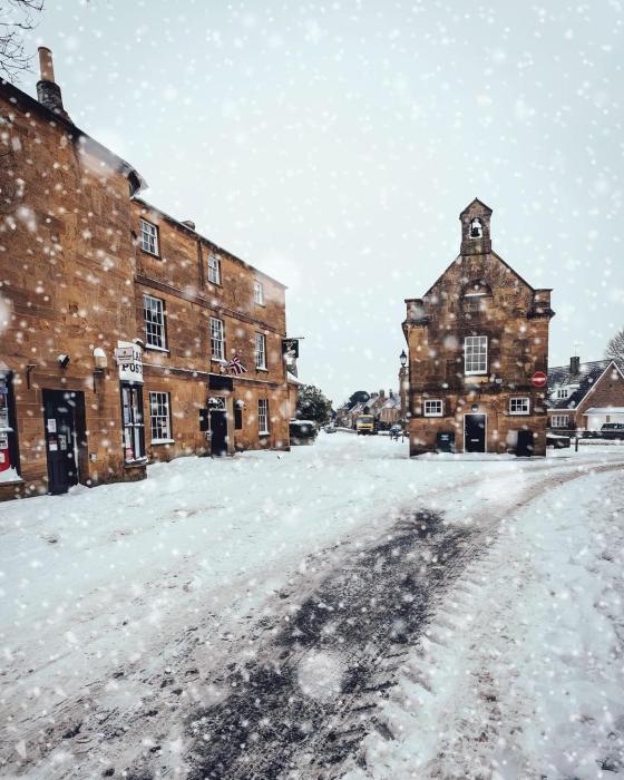 white hart hotel