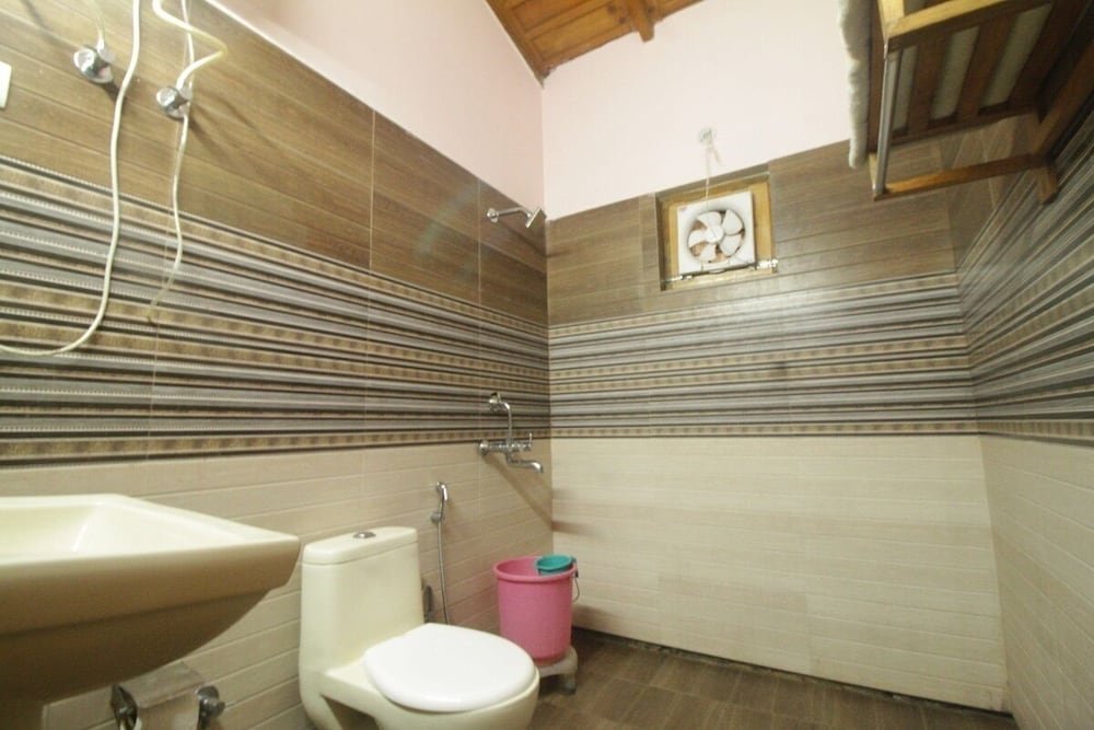 birders den eco friendly resort