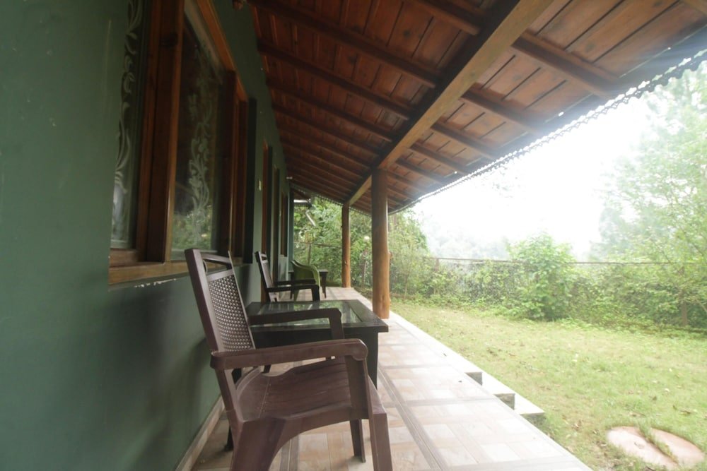 birders den eco friendly resort
