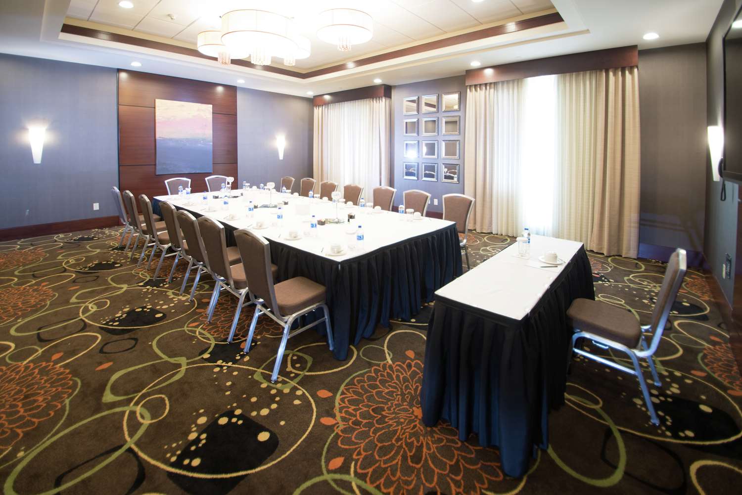 embassy suites by hilton fayetteville fort bragg
