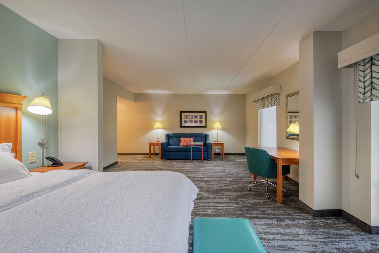 hampton inn wilmington university area smith creek station