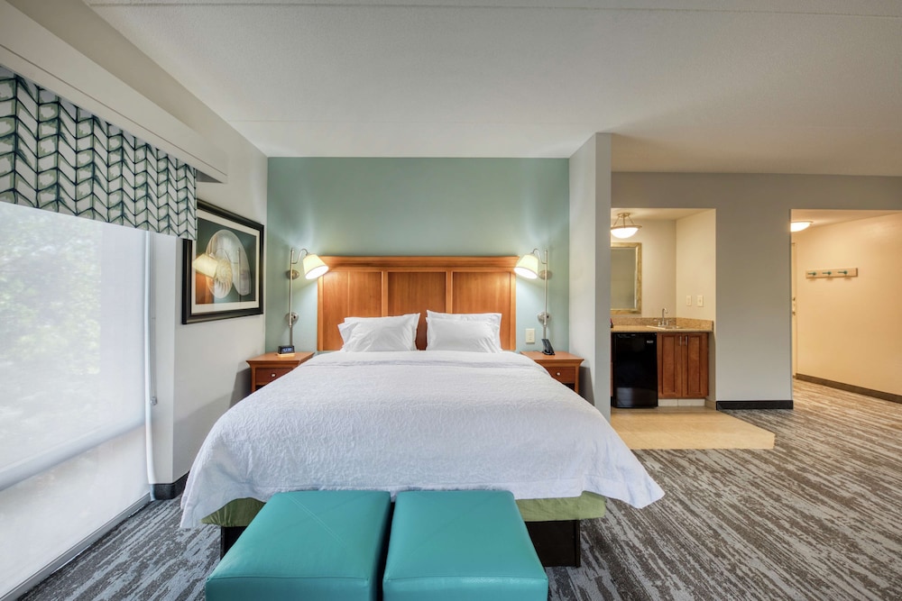 hampton inn wilmington university area smith creek station