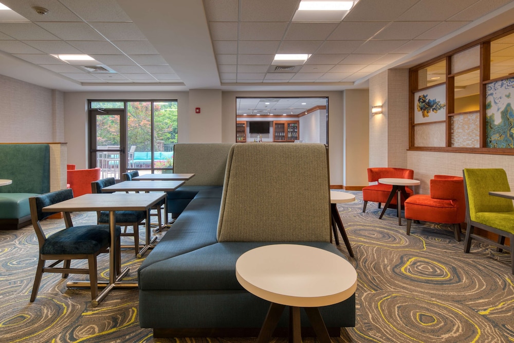 hampton inn wilmington university area smith creek station