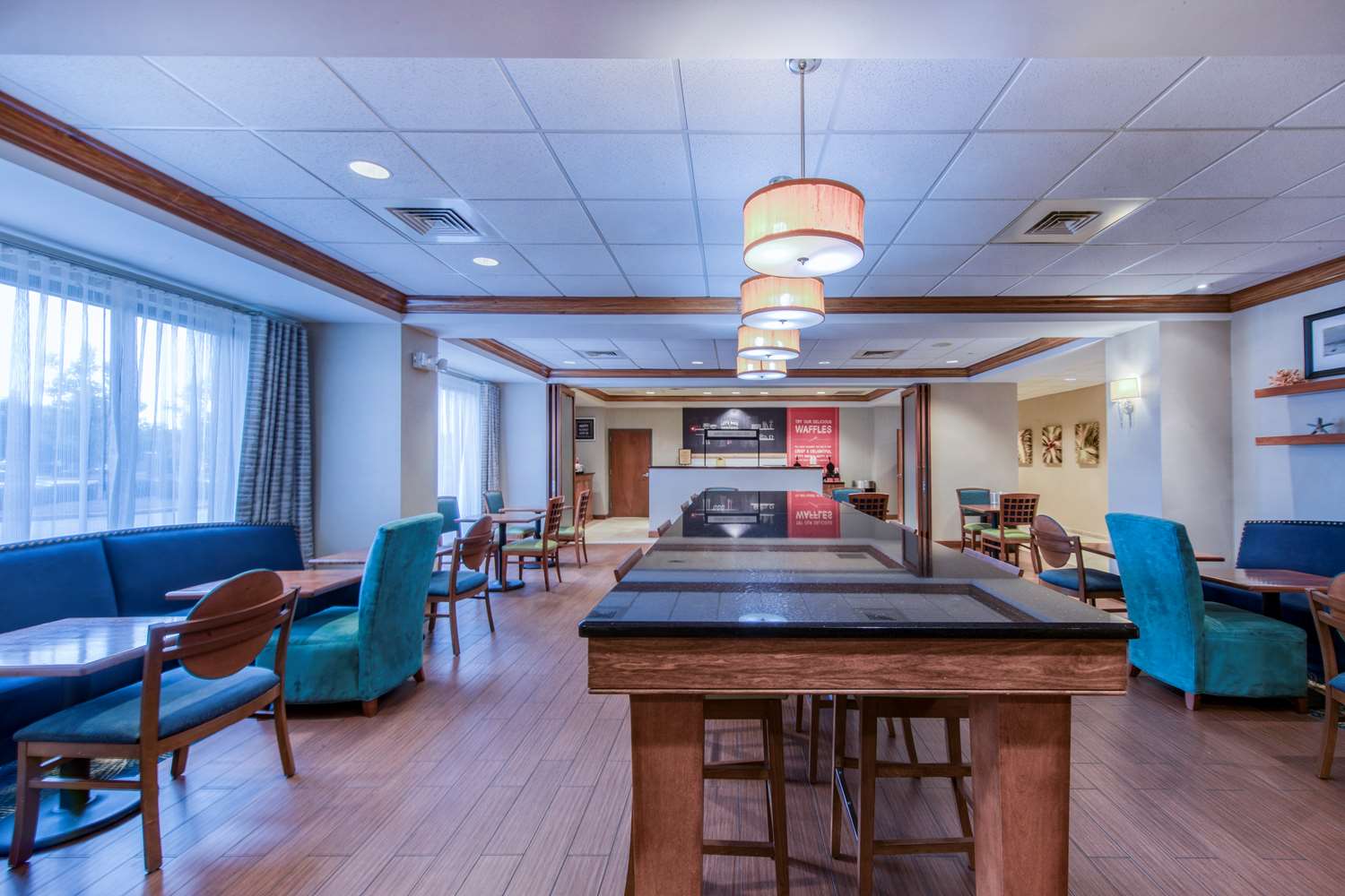 hampton inn wilmington university area smith creek station