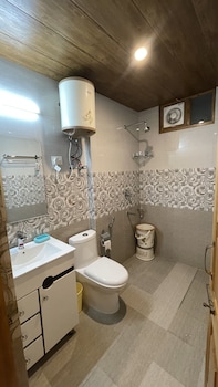 lotus cottages manali