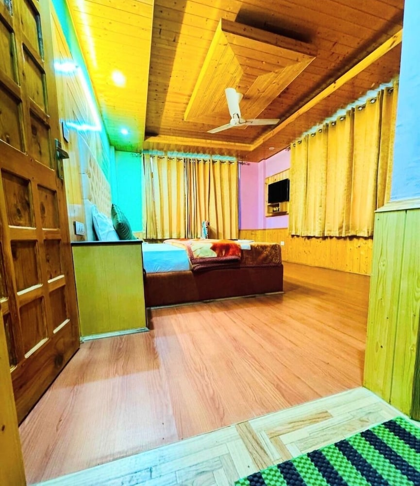 lotus cottages manali