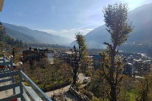 lotus cottages manali