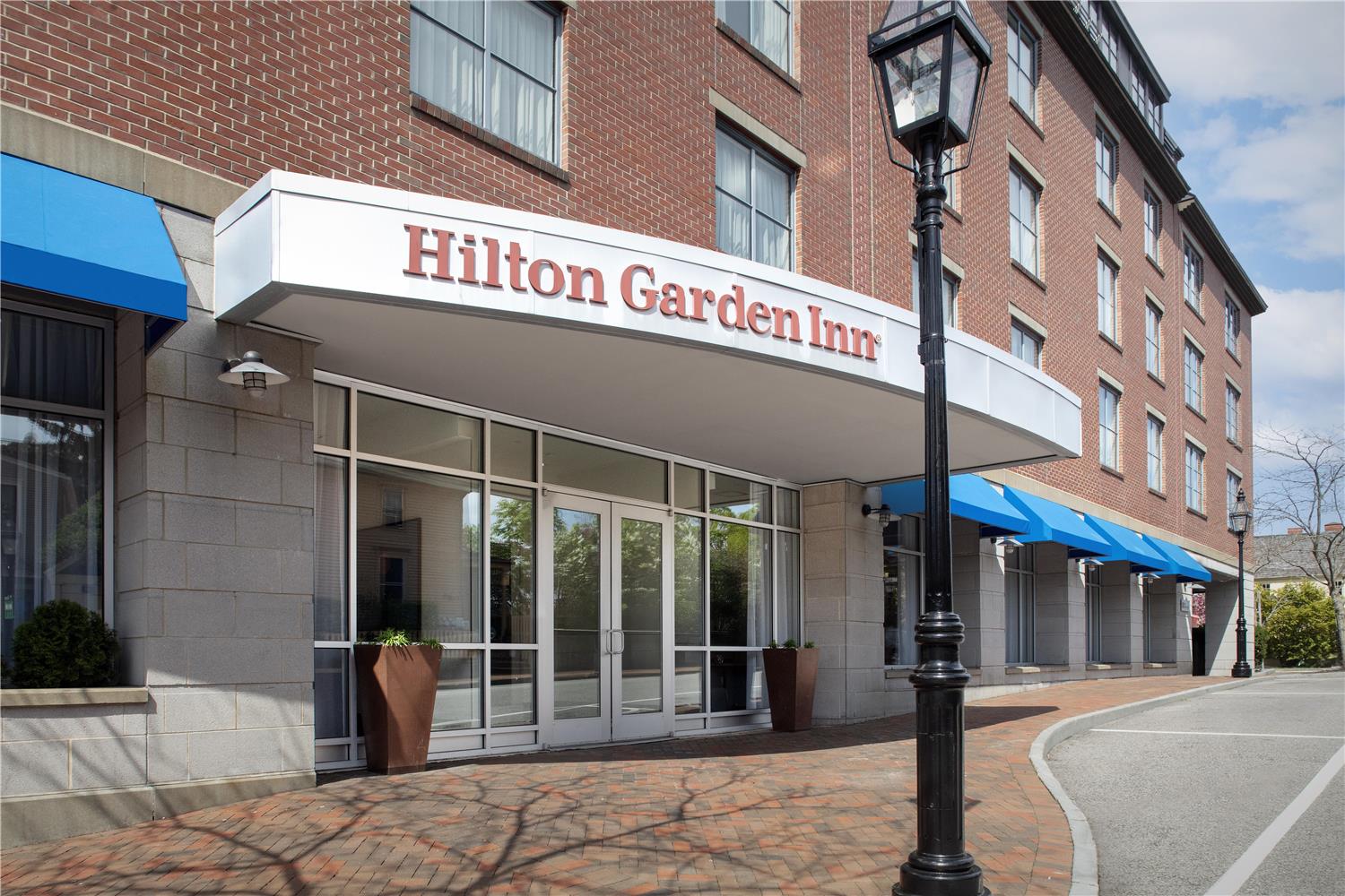 hilton garden inn portsmouth downtown
