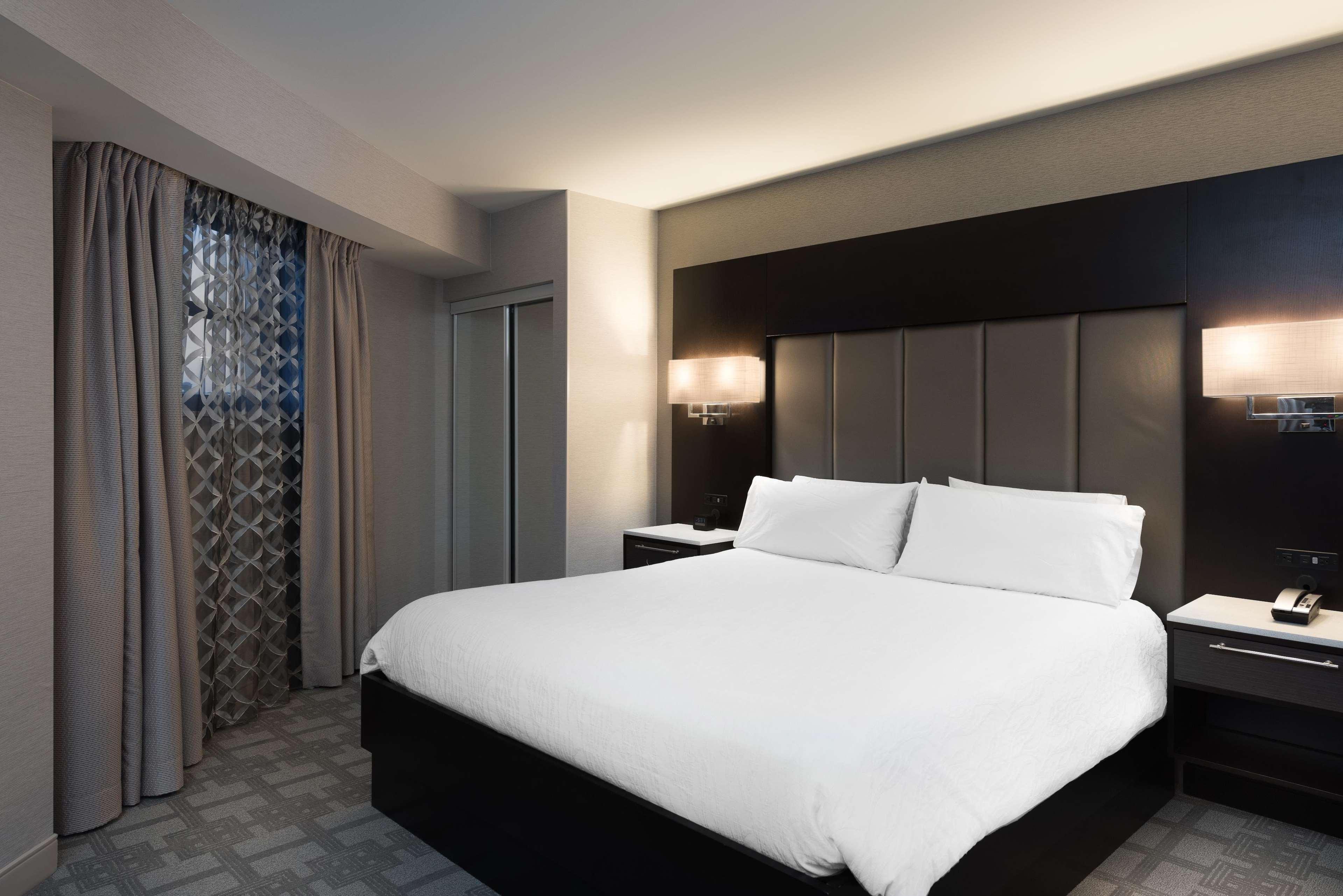 hilton garden inn portsmouth downtown