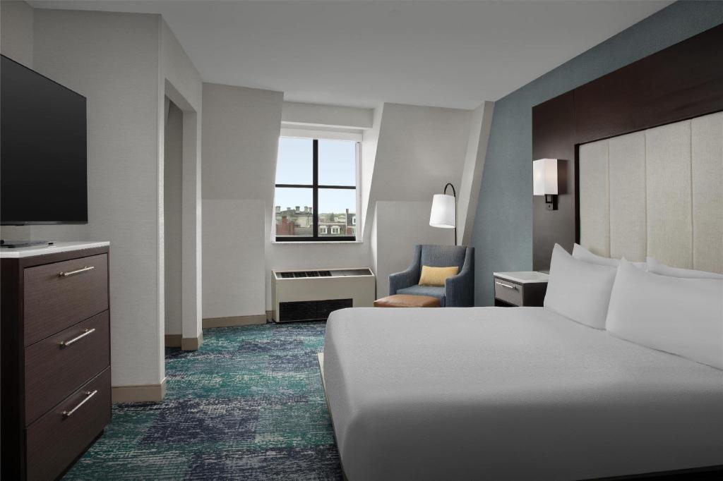hilton garden inn portsmouth downtown