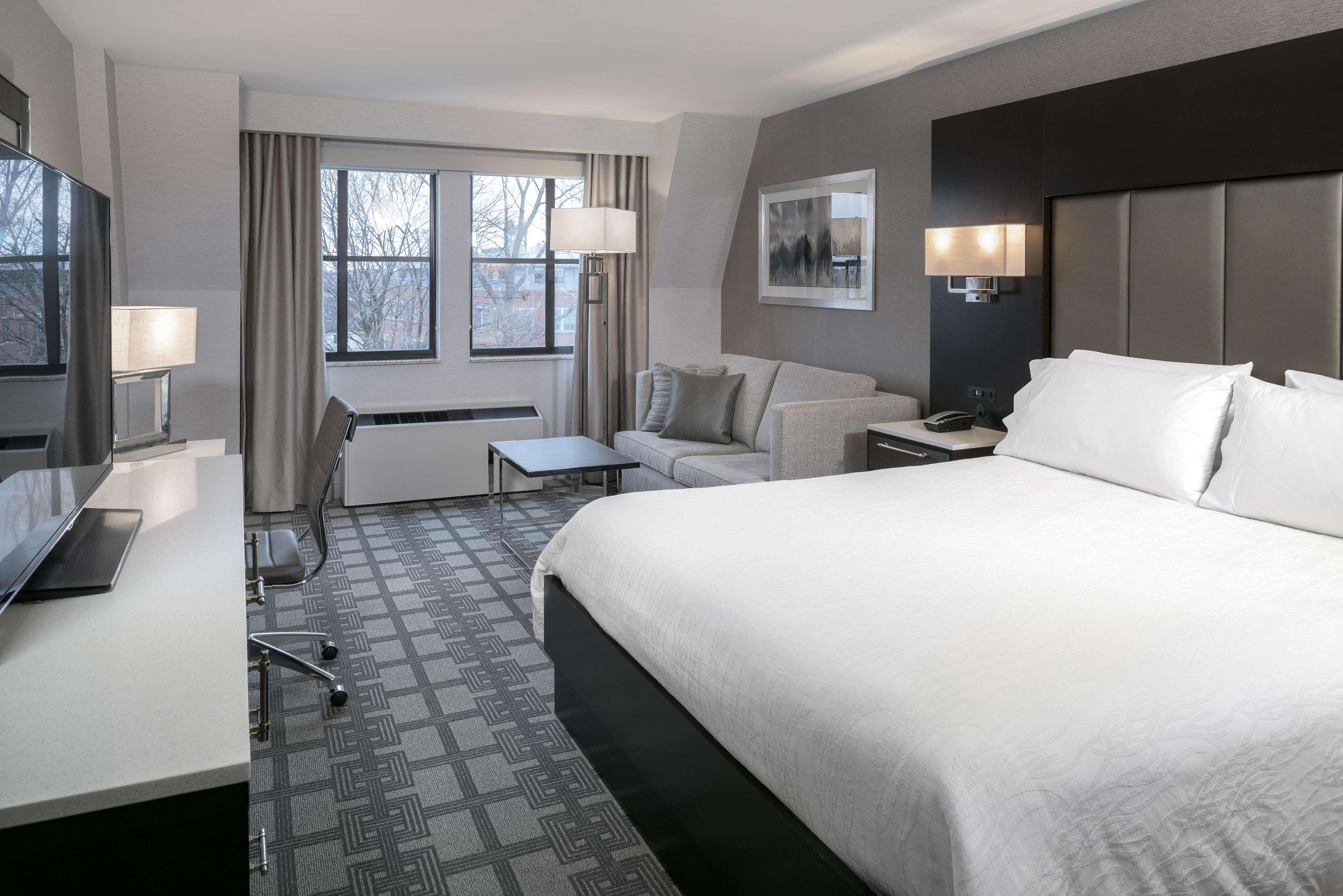 hilton garden inn portsmouth downtown