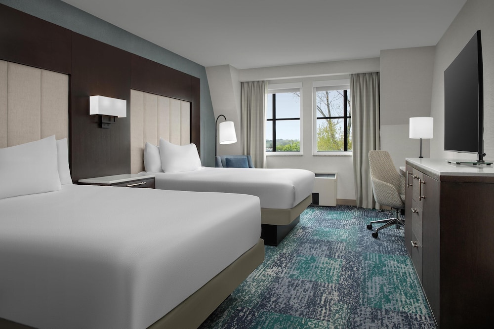 hilton garden inn portsmouth downtown