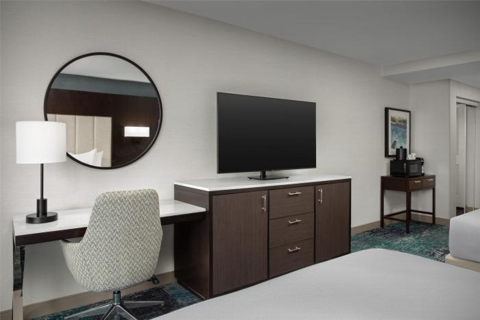 hilton garden inn portsmouth downtown