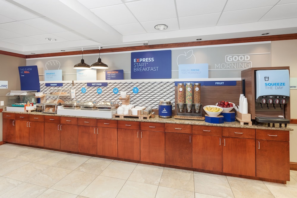 holiday inn express hotel and suites seabrook by ihg