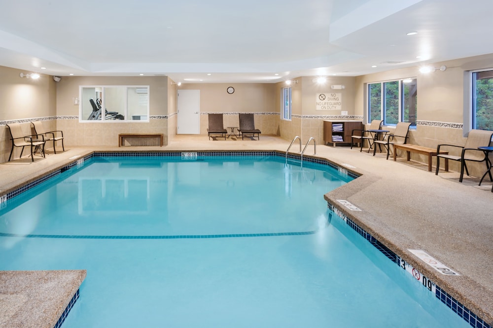 holiday inn express hotel and suites seabrook by ihg