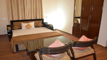 hotel majestic oak bush