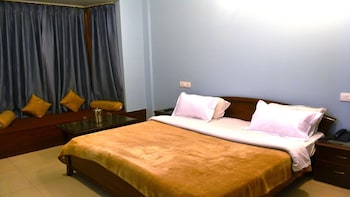 hotel majestic oak bush