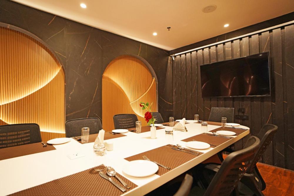 hotel ekta international by wb inn