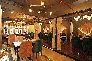 hotel ekta international by wb inn