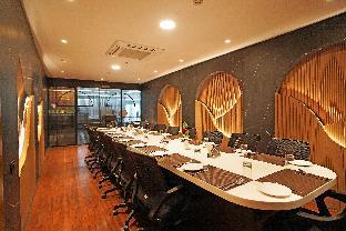 hotel ekta international by wb inn