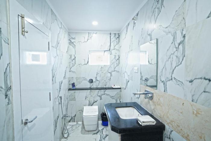 hotel ekta international by wb inn