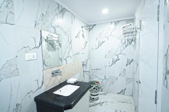 hotel ekta international by wb inn