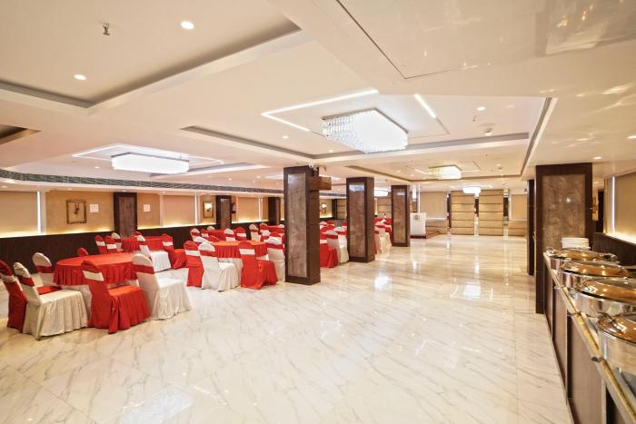 hotel ekta international by wb inn