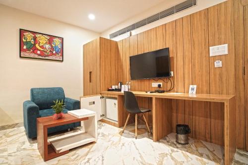 hotel ekta international by wb inn