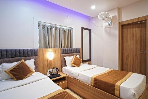 hotel ekta international by wb inn