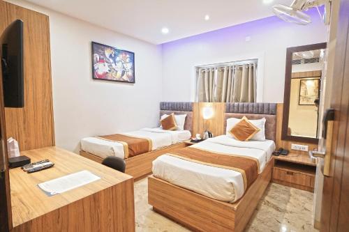 hotel ekta international by wb inn