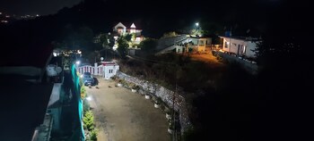 lakebreeze by sunrise